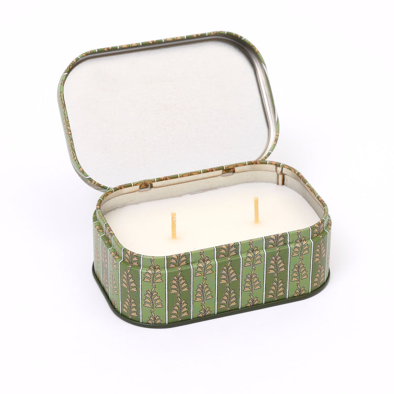 Pretty printed tin soy wax candle