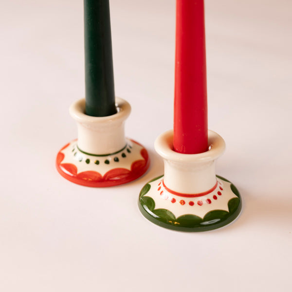 Navidad Scalloped Edge Candle Holder