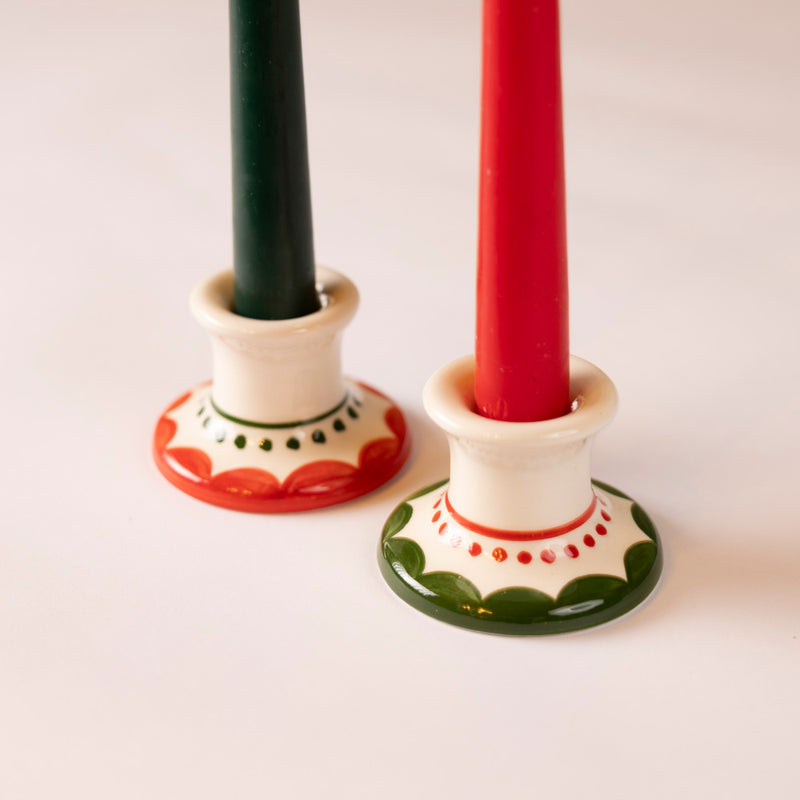 Navidad Scalloped Edge Candle Holder