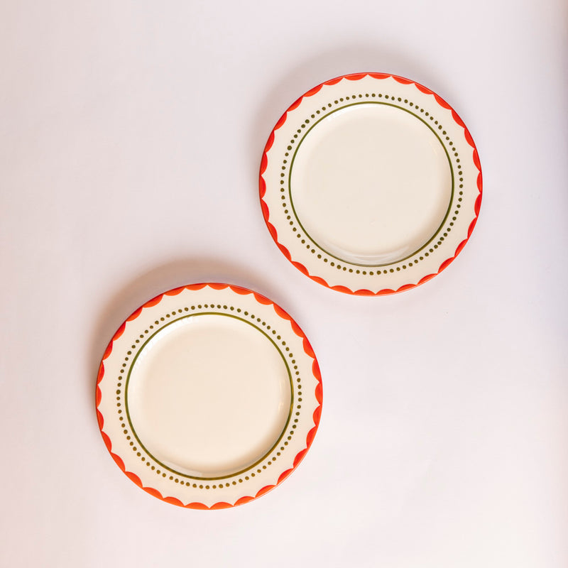 Navidad Scalloped Edge Starter Plate