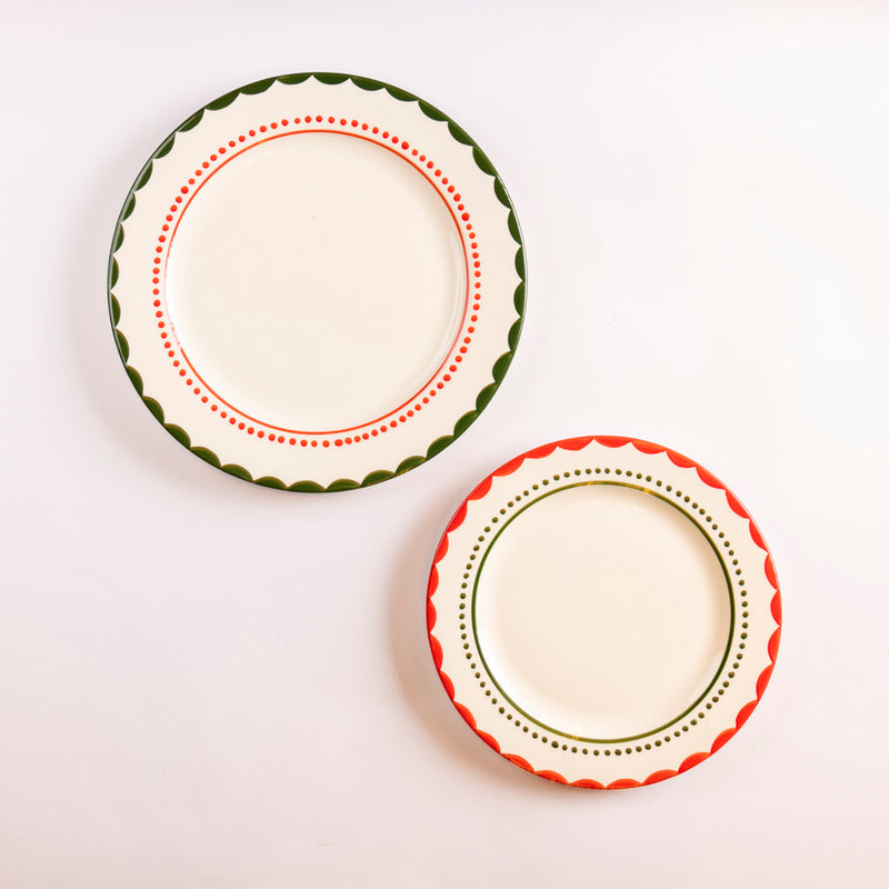 Navidad Scalloped Edge Dinner Plate