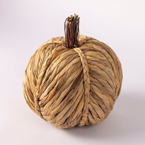 Large plait straw pumpkin
